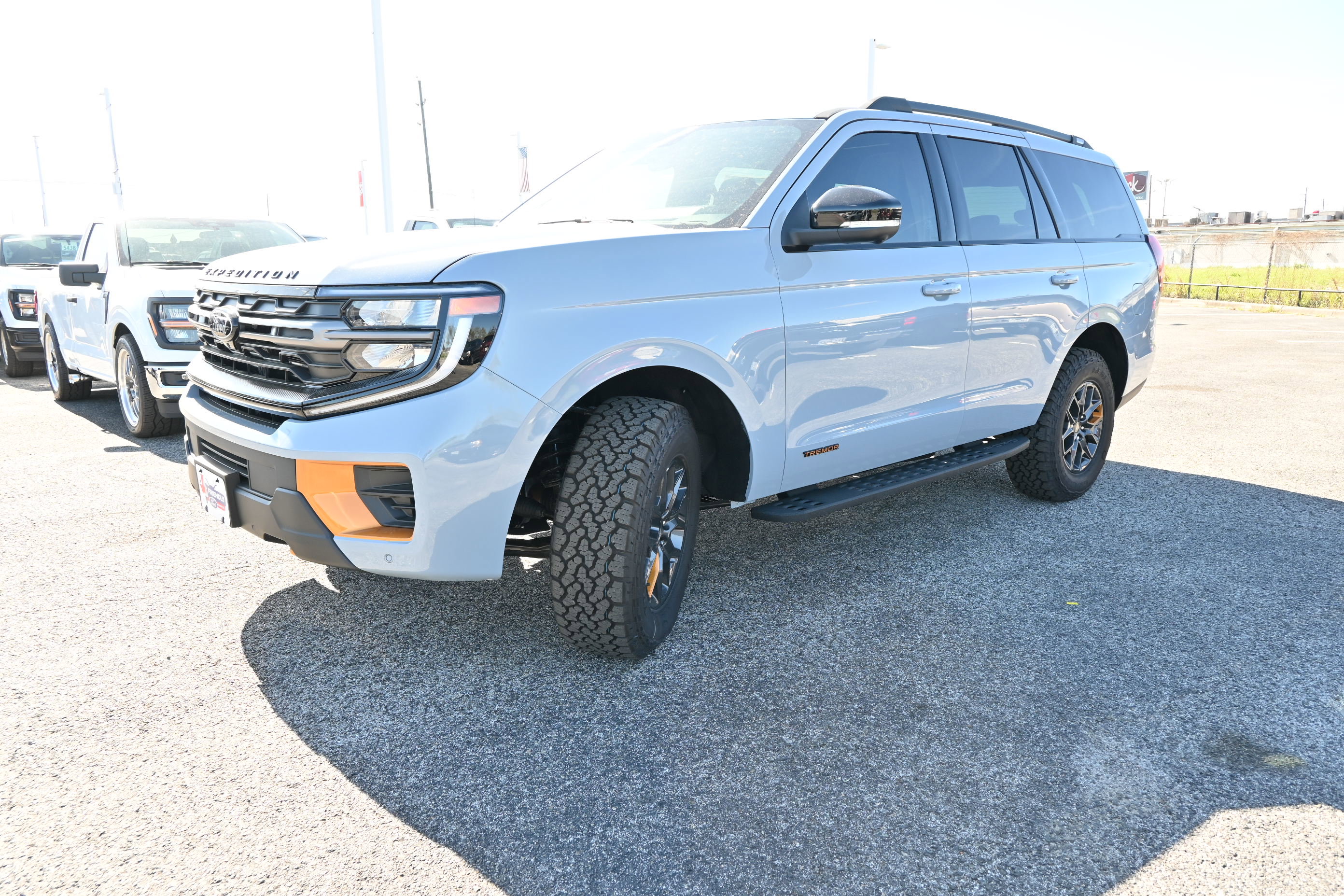 New 2026 Ford Expedition Tremor image 8