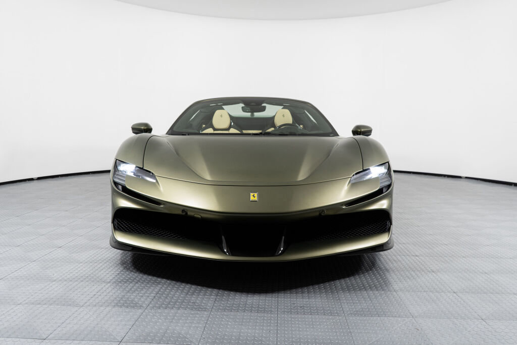 Certified 2023 Ferrari SF90 Spider image 4