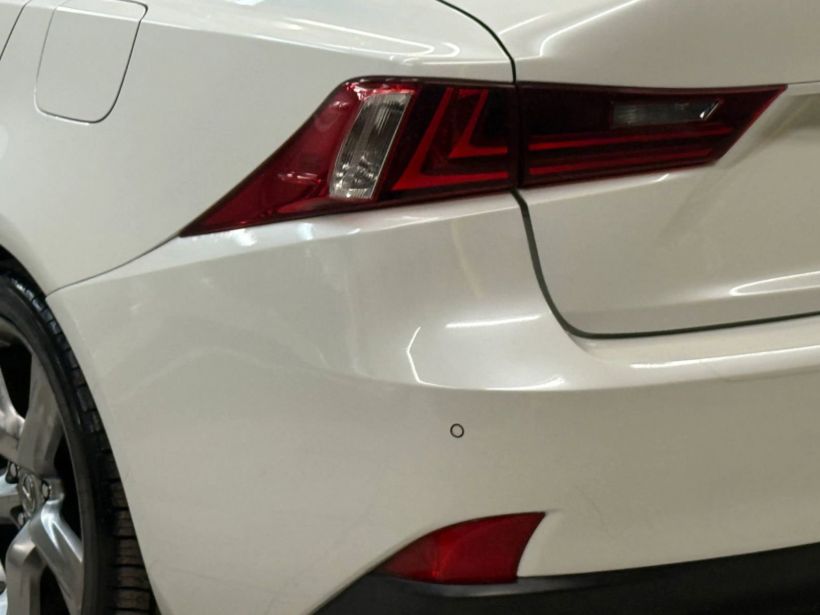 Used 2014 Lexus IS 350 w/ Navigation Package RWD image 12