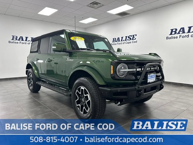 Used 2023 Ford Bronco Outer Banks AWD/4WD image 1