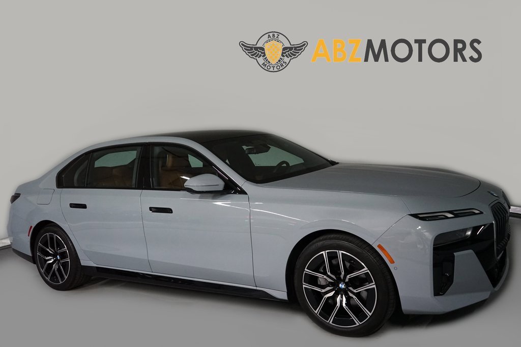 Used 2025 BMW 740i video 1
