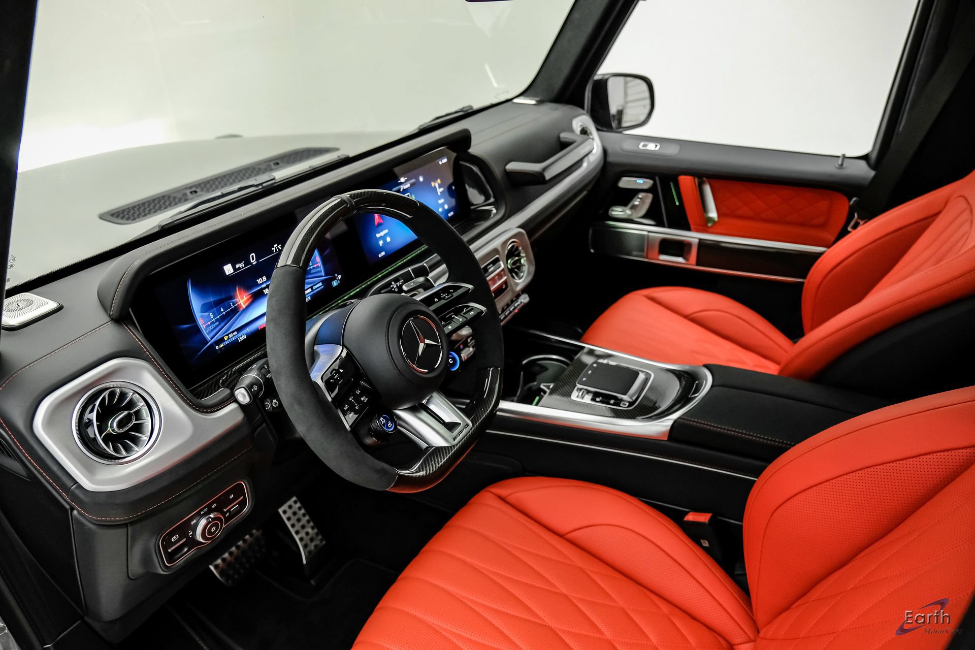 Used 2027 Mercedes-Benz G 63 AMG 4MATIC video 2