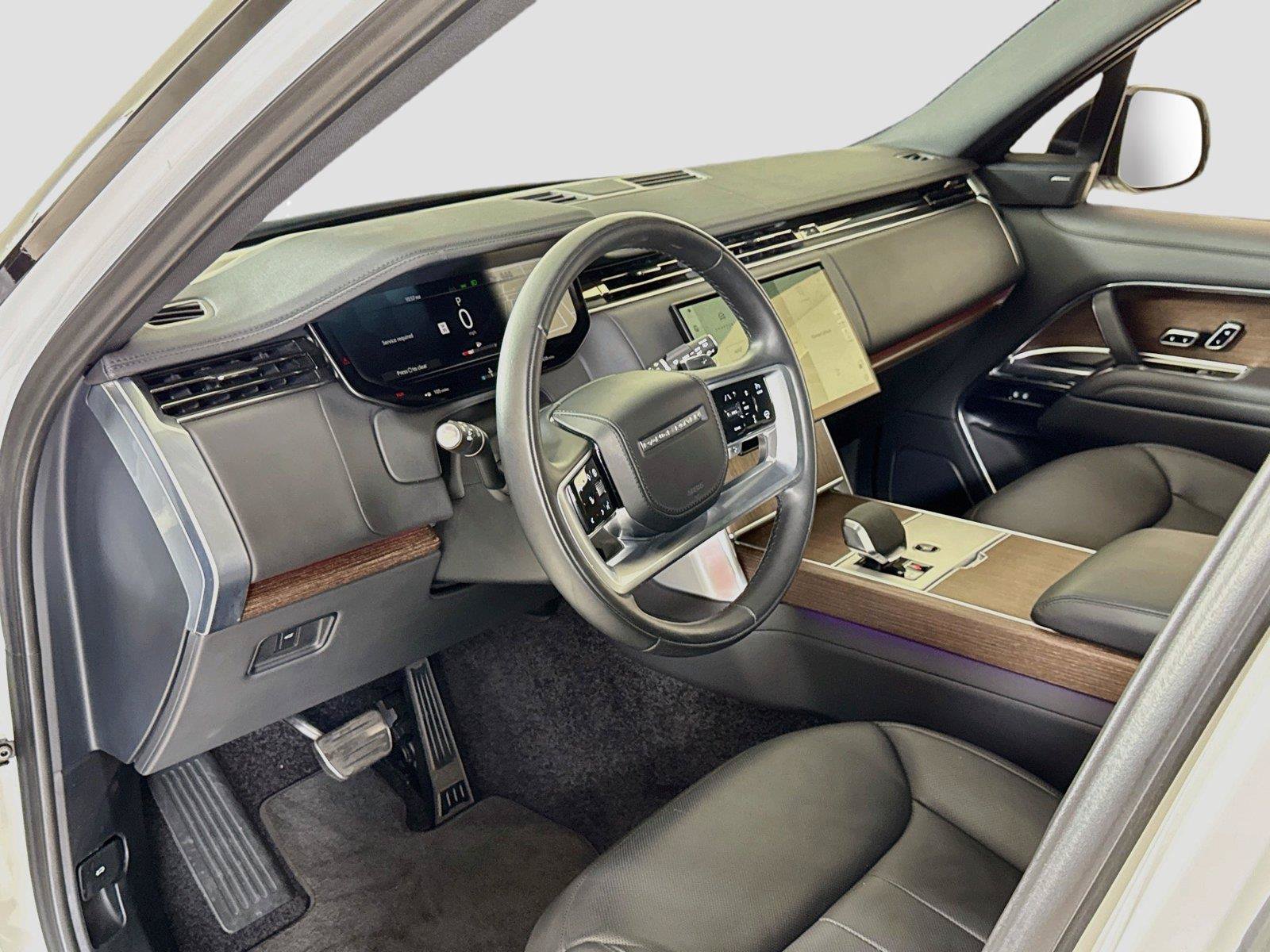 Used 2024 Land Rover Range Rover SE AWD/4WD image 15