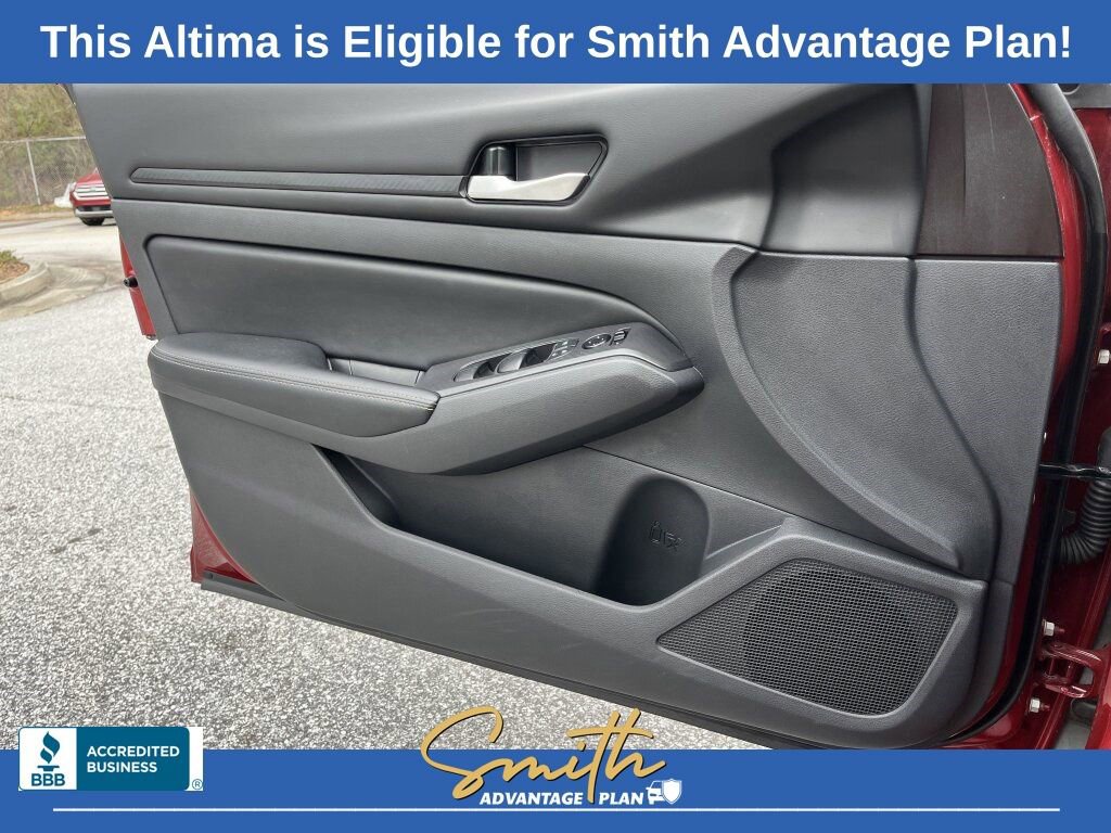 Used 2025 Nissan Altima 2.5 SV image 15