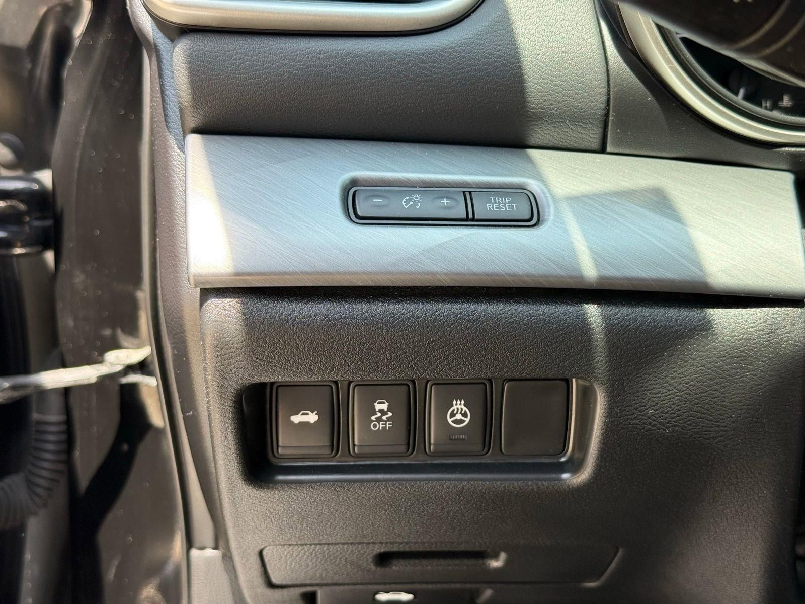 Used 2017 Nissan Maxima 3.5 SL FWD image 33