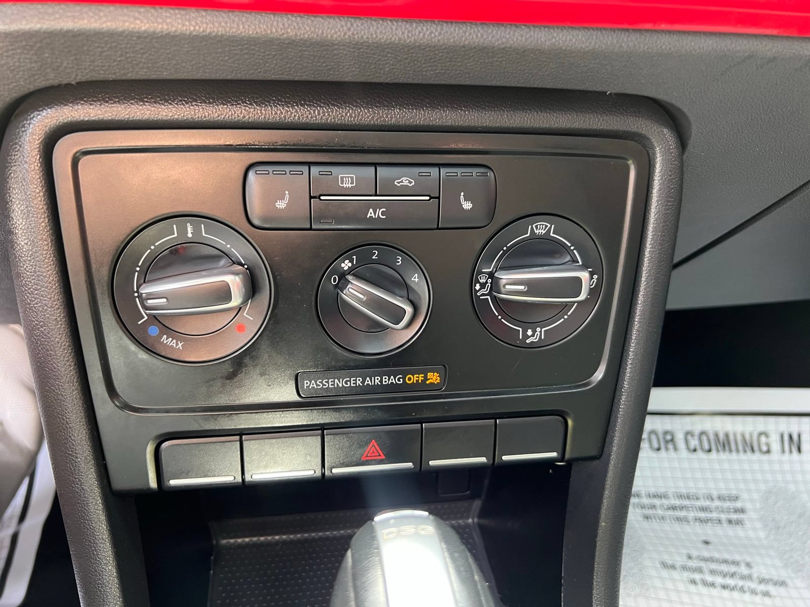 Used 2015 Volkswagen Beetle TDI FWD image 24