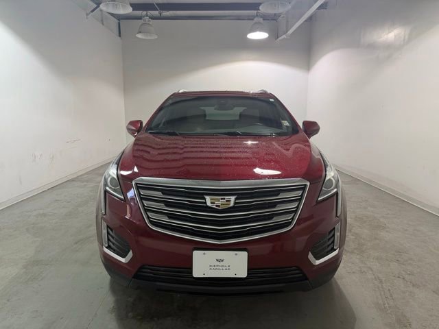 Used 2019 Cadillac XT5 Luxury image 2