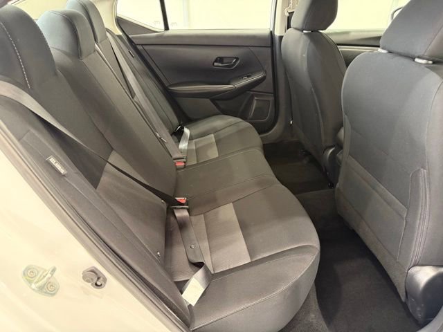 Used 2024 Nissan Sentra SV FWD image 21
