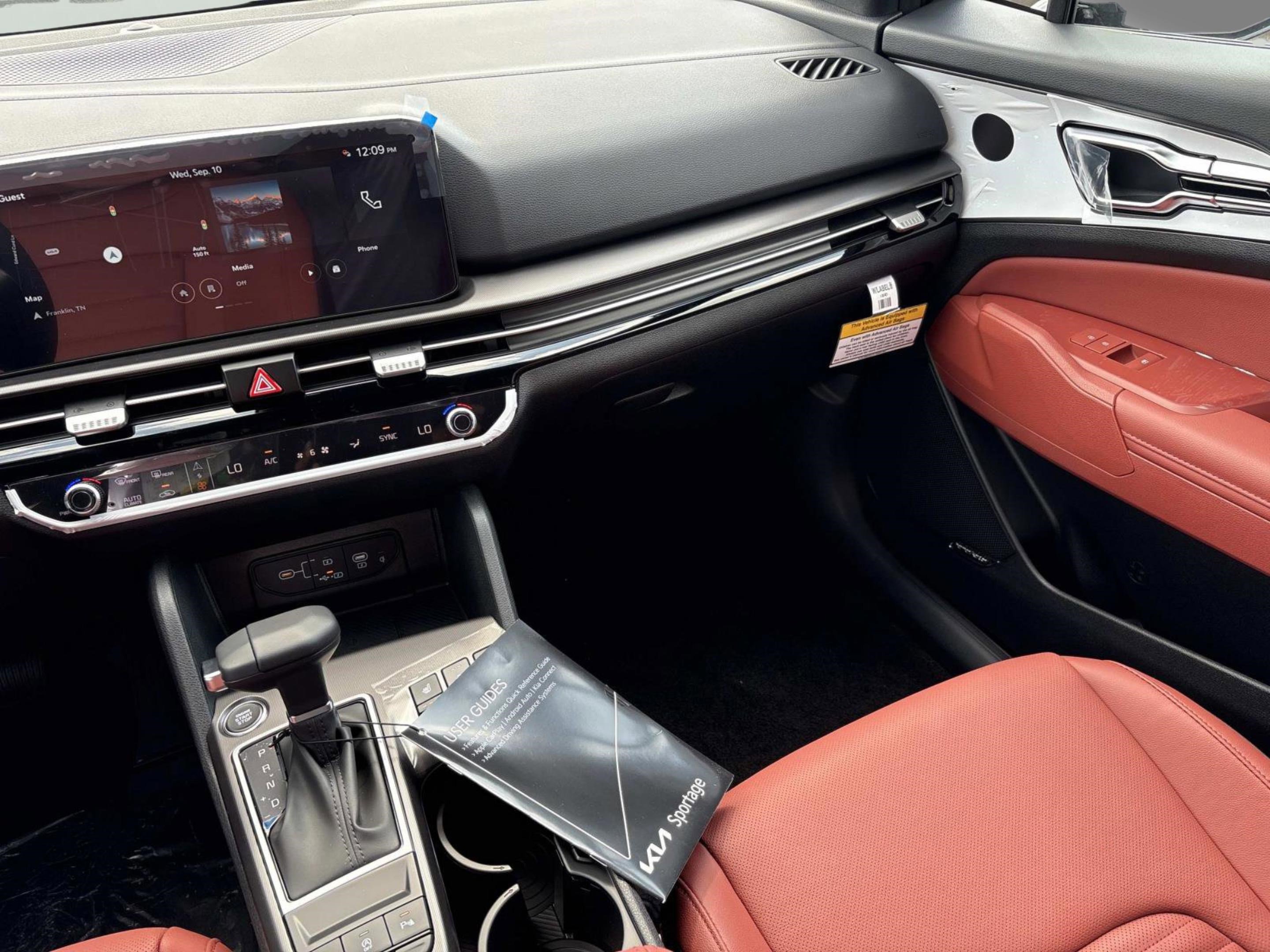 New 2026 Kia Sportage SX image 14