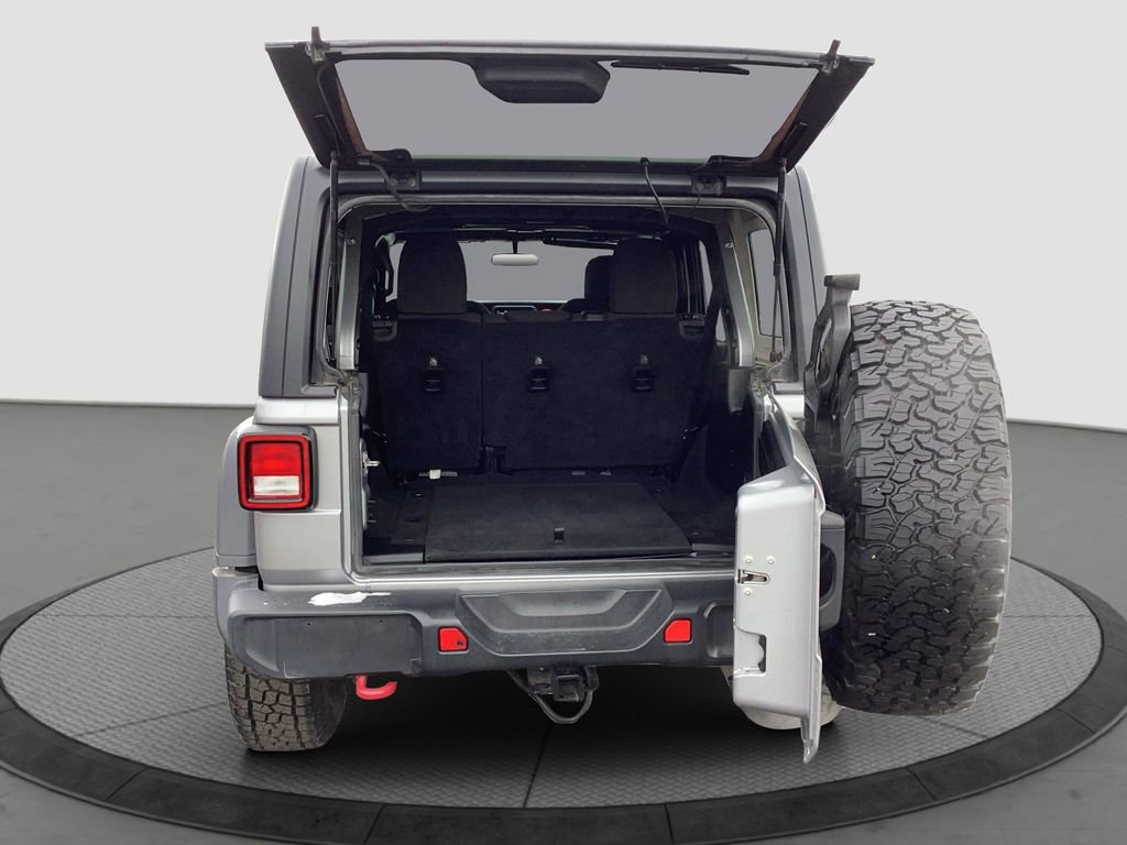 Used 2018 Jeep Wrangler Unlimited Rubicon image 32