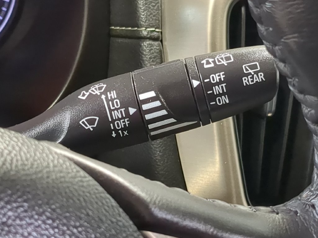 Used 2018 GMC Terrain Denali w/ Comfort Package FWD image 31
