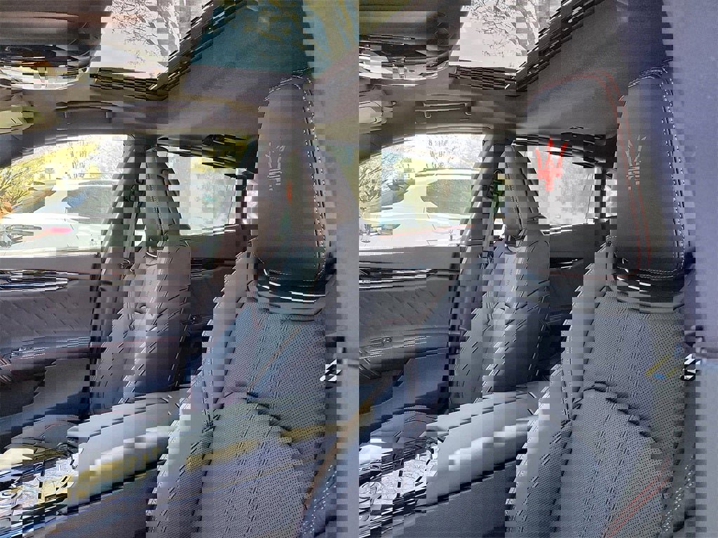 New 2024 Maserati Quattroporte Modena Ultima Q4 image 15