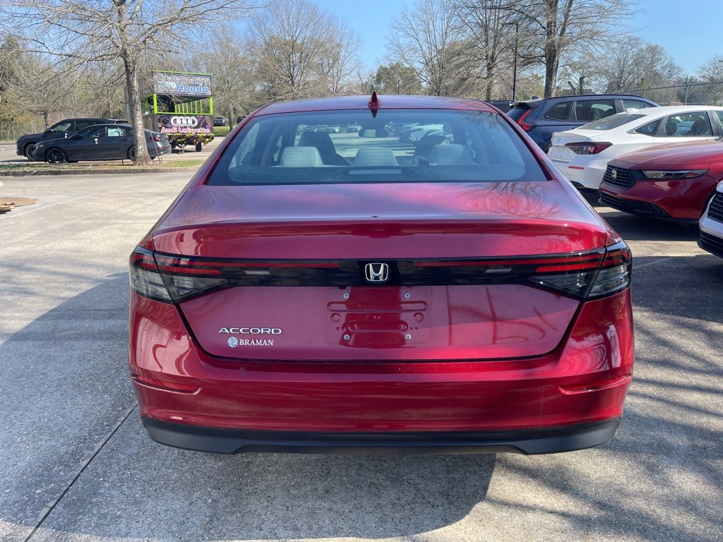 Used 2023 Honda Accord LX image 6