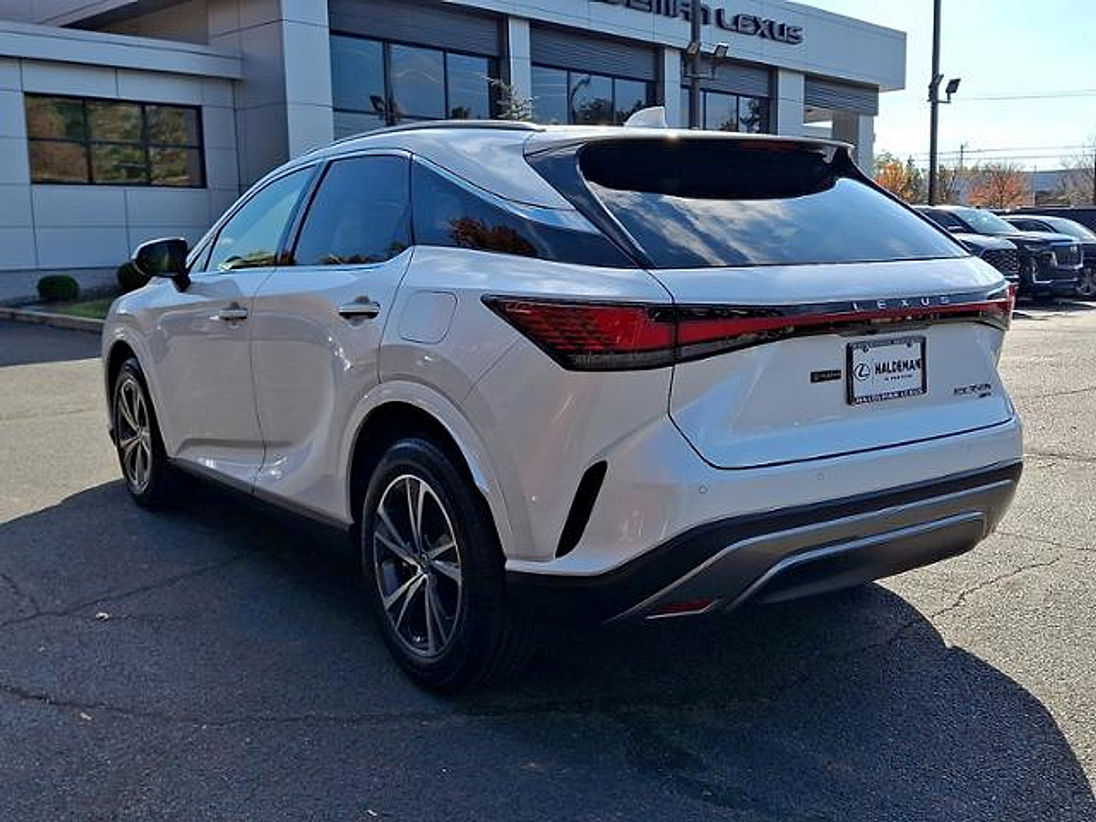 Used 2026 Lexus RX 350h AWD/4WD image 4