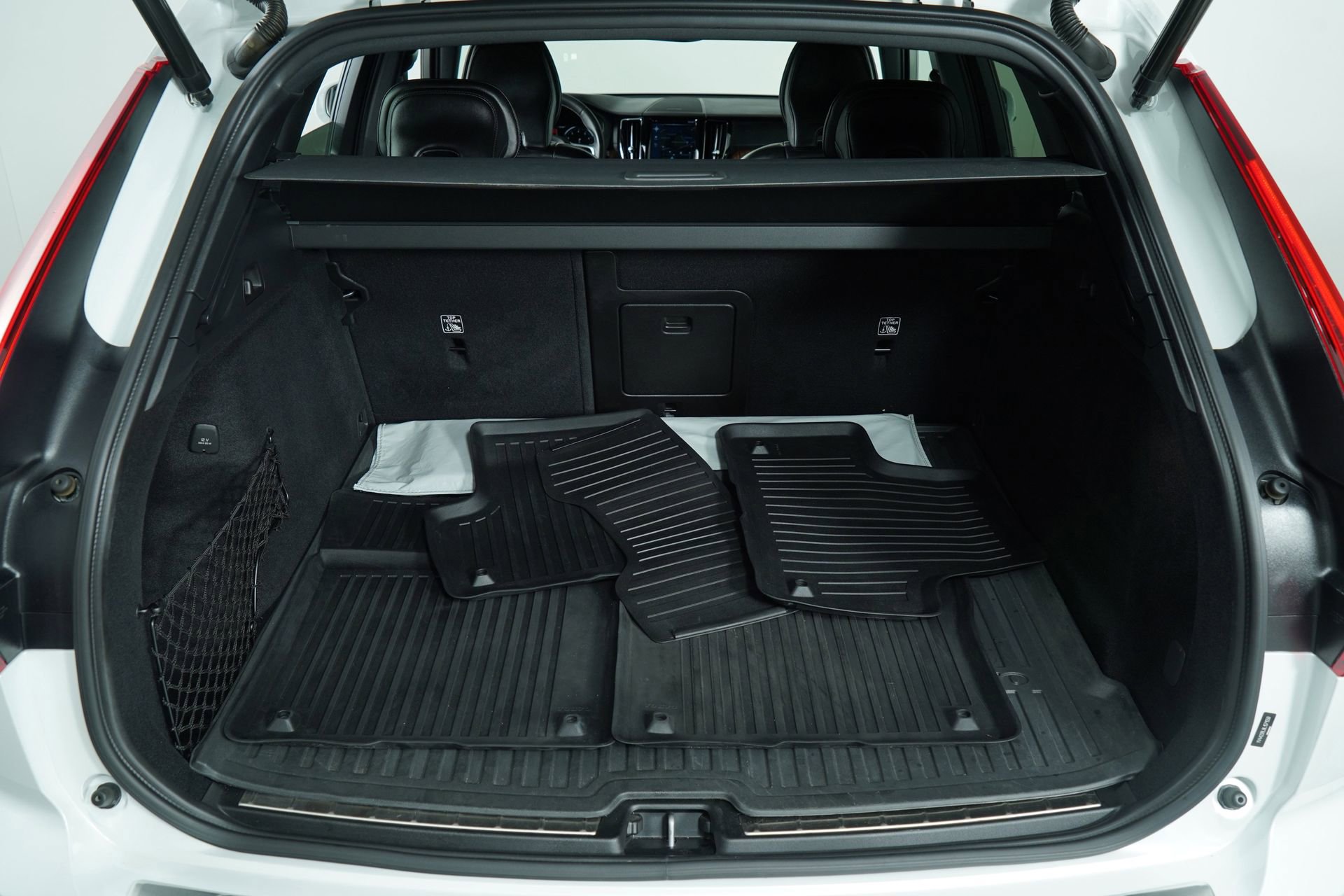 Used 2020 Volvo XC60 T6 Inscription w/ Protection Package Premier image 50