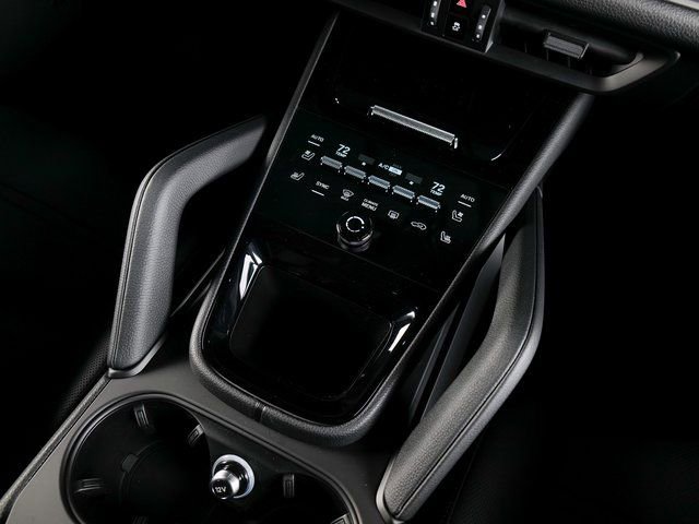 Certified 2026 Porsche Cayenne Coupe AWD/4WD image 17