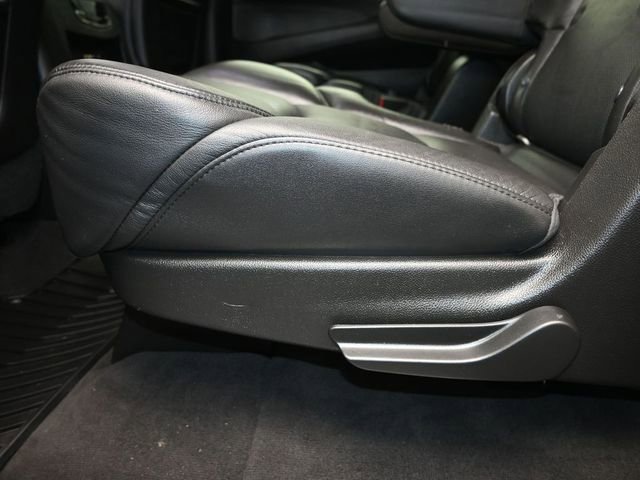 Used 2016 Cadillac Escalade ESV Premium AWD/4WD image 10