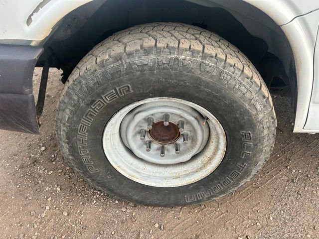 Used 2009 Chevrolet Express 3500 image 12