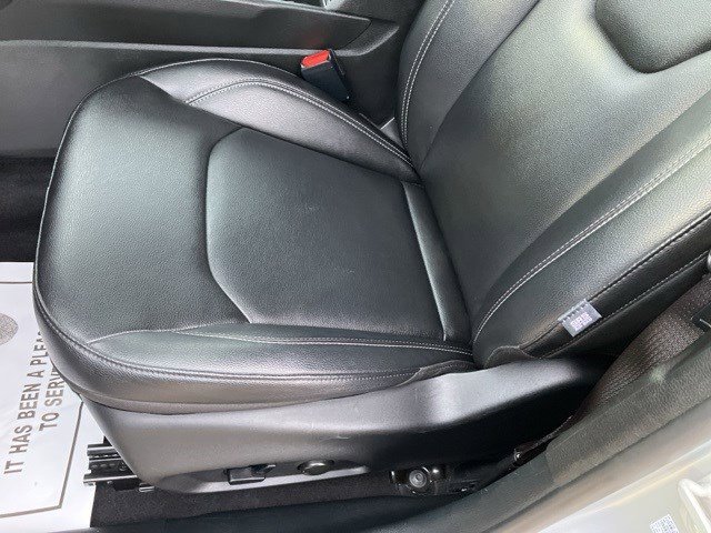 Certified 2025 Jeep Compass Limited image 11