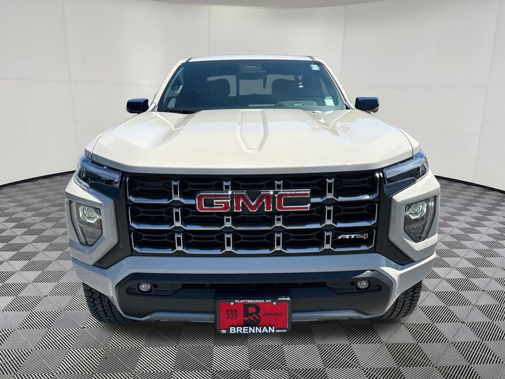 New 2026 GMC Canyon AT4 w/ AT4 Premium Package AWD/4WD image 8