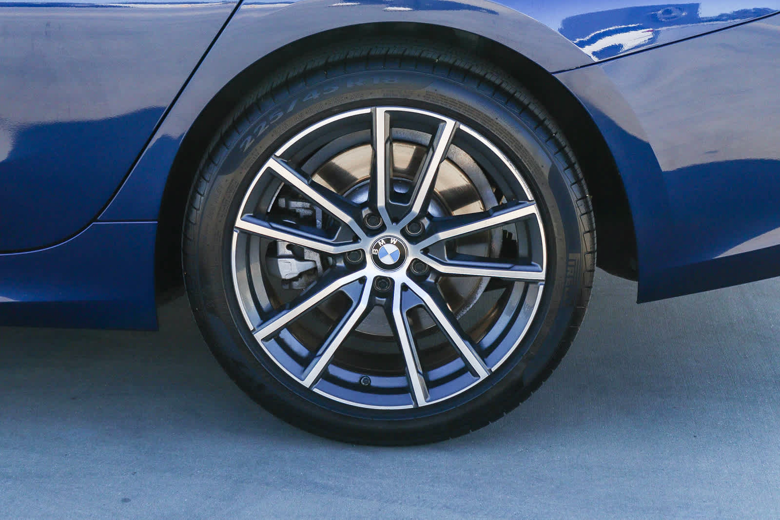 Used 2020 BMW 330i xDrive Sedan w/ Convenience Package AWD/4WD image 12