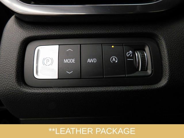 Used 2025 GMC Acadia AT4 w/ LPO, Floor Liner Package image 48