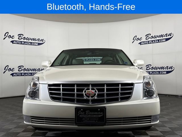 Used 2011 Cadillac DTS image 3