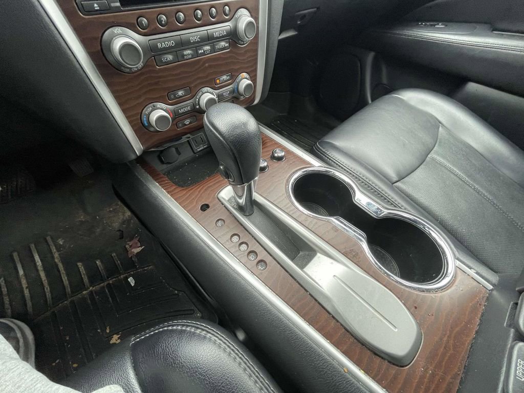 Used 2019 Nissan Pathfinder Platinum image 47