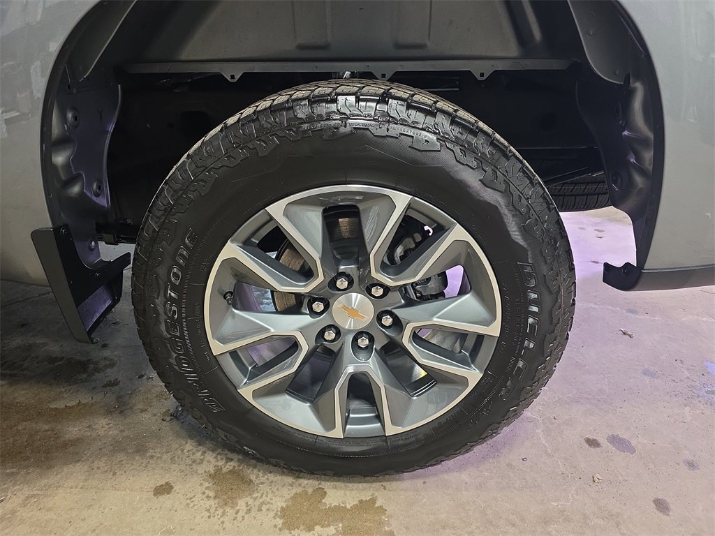Certified 2025 Chevrolet Silverado 1500 LT image 35