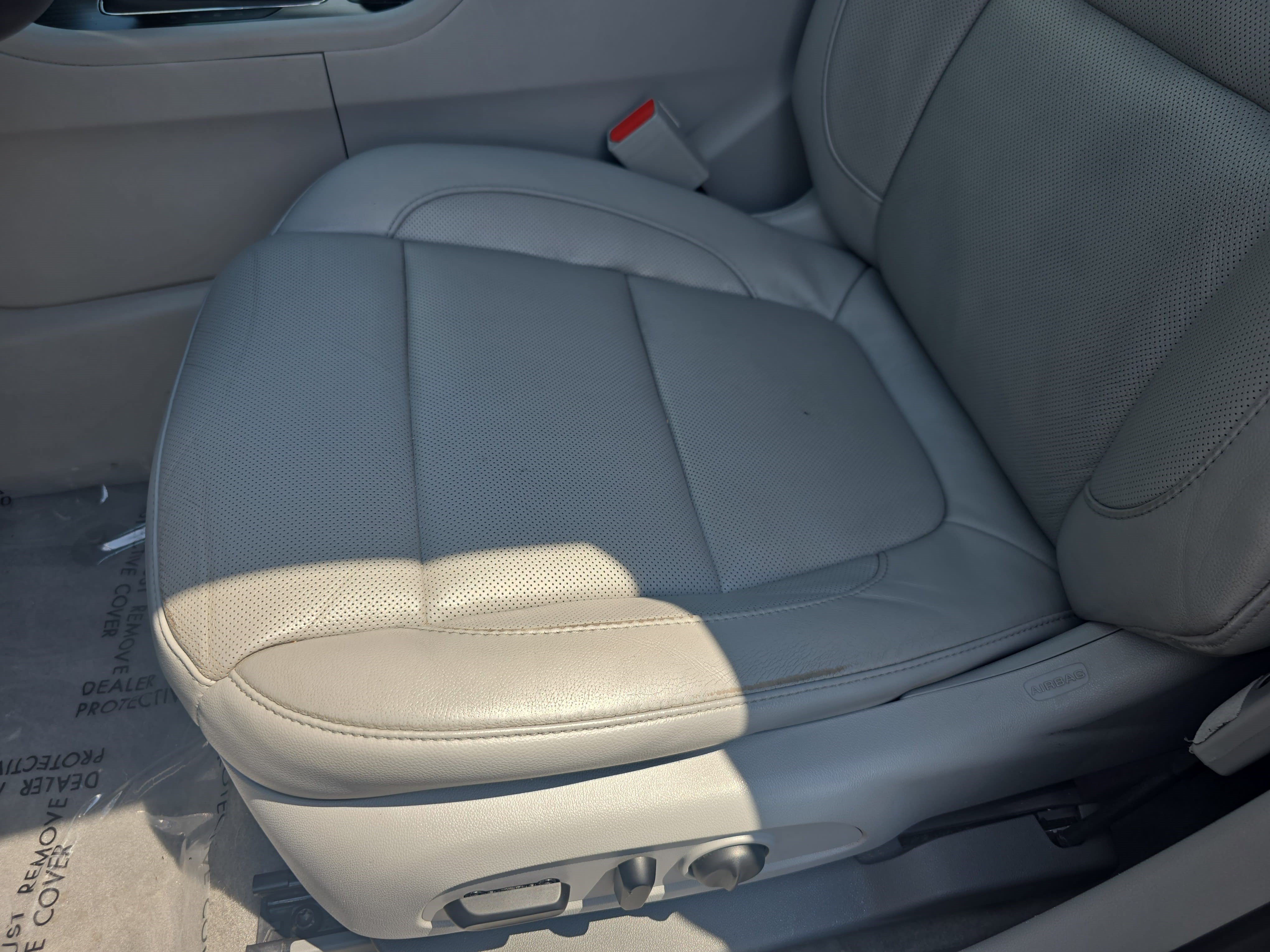 Used 2017 GMC Acadia SLT FWD image 30