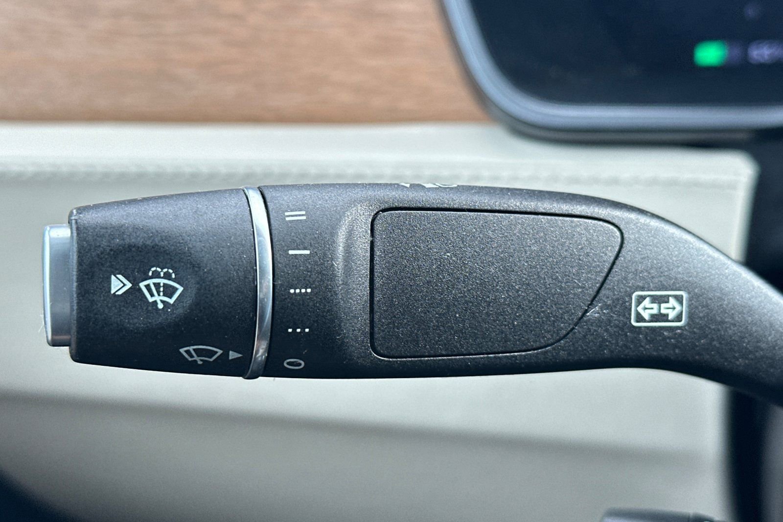 Used 2021 Tesla Model X Long Range image 36