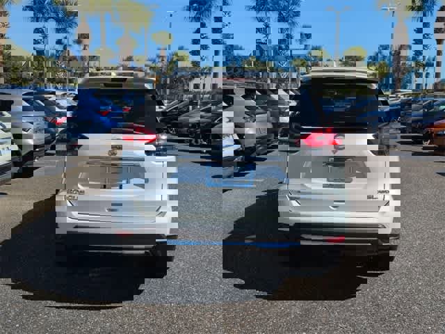 Used 2017 Nissan Rogue SL w/ SL Premium Package image 7