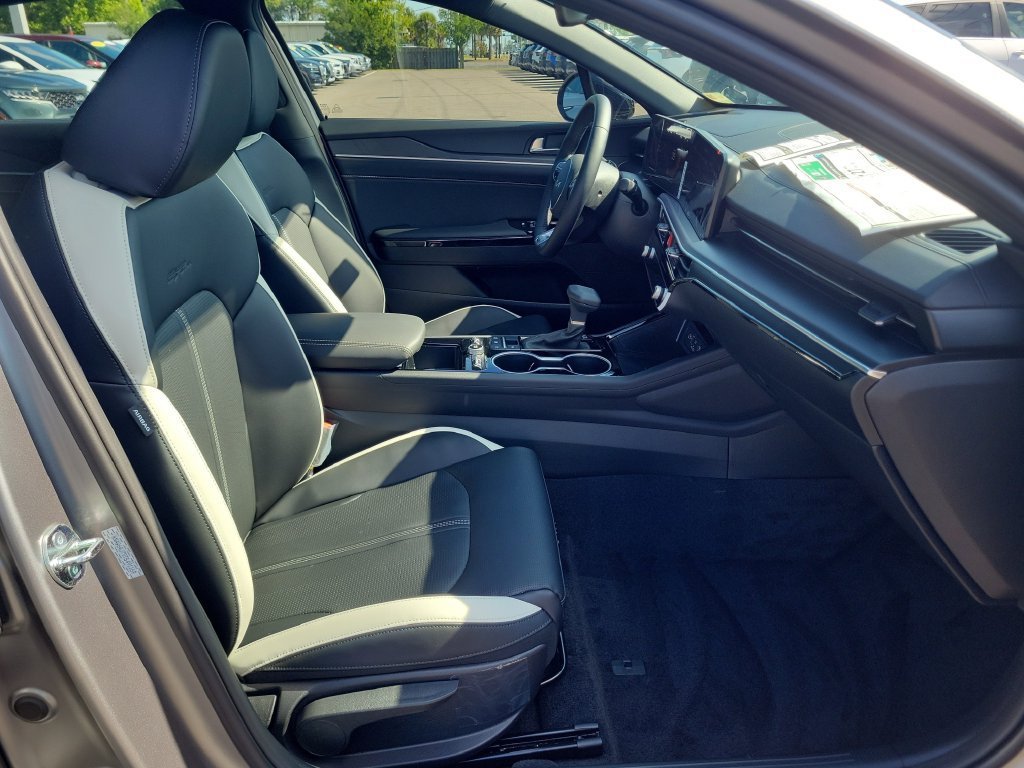New 2026 Kia K5 GT-Line AWD/4WD image 7