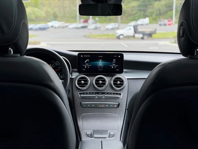 Used 2022 Mercedes-Benz GLC 300 4MATIC image 32