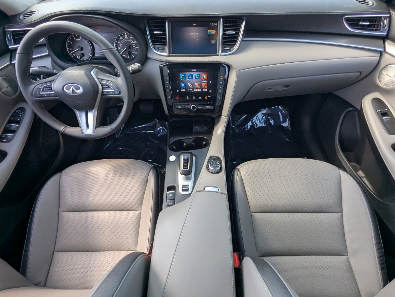 Used 2023 INFINITI QX50 Luxe w/ Accent Package FWD image 14