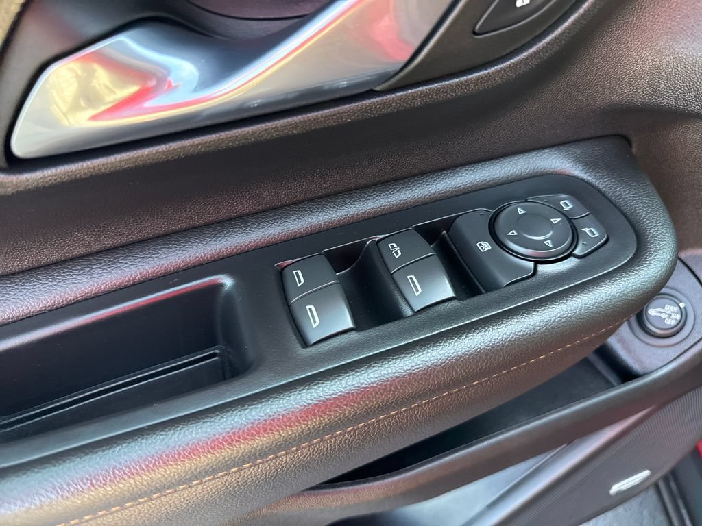 Used 2023 GMC Terrain AT4 w/ Infotainment Package II AWD/4WD image 10