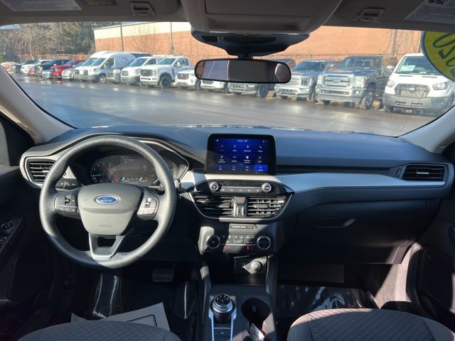 Used 2020 Ford Escape SE image 18