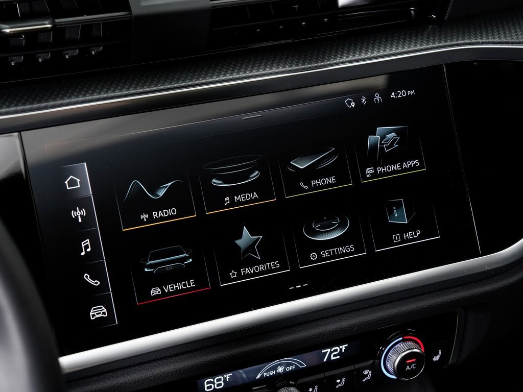 Used 2024 Audi Q3 2.0T Premium w/ Convenience Package image 16