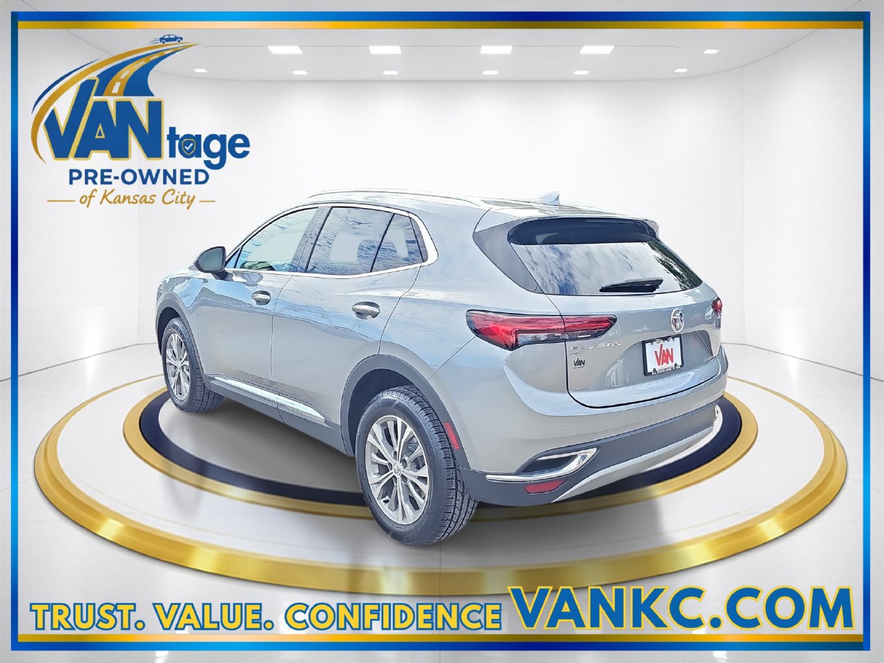 Used 2023 Buick Envision Preferred AWD/4WD image 9