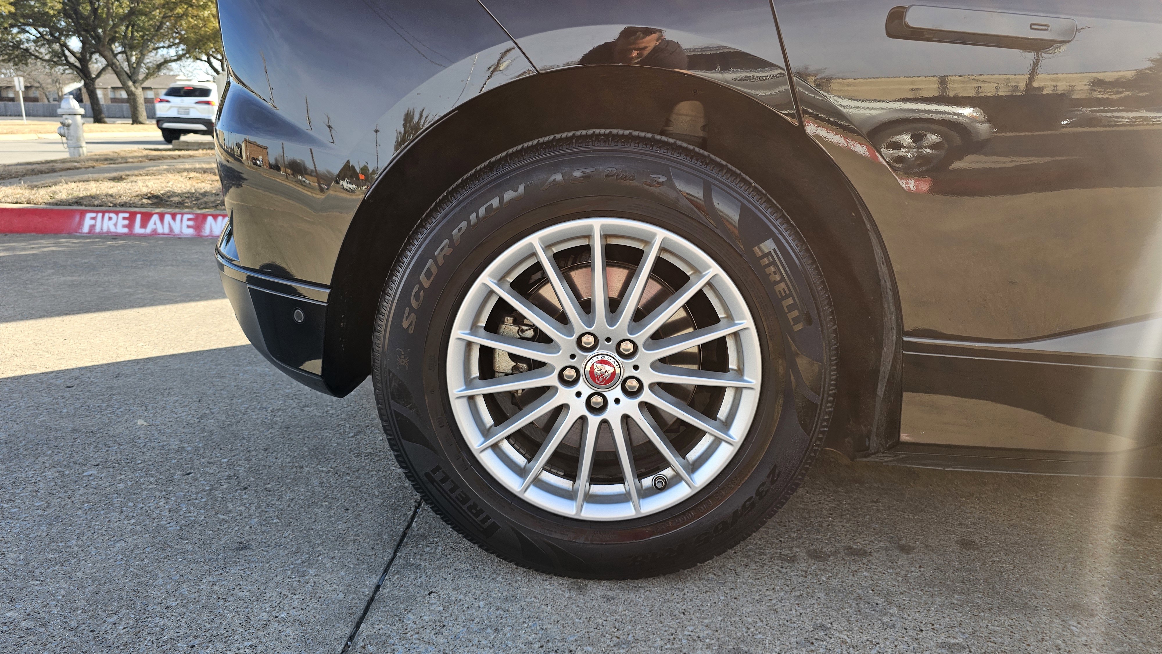 Used 2020 Jaguar I-PACE S image 16