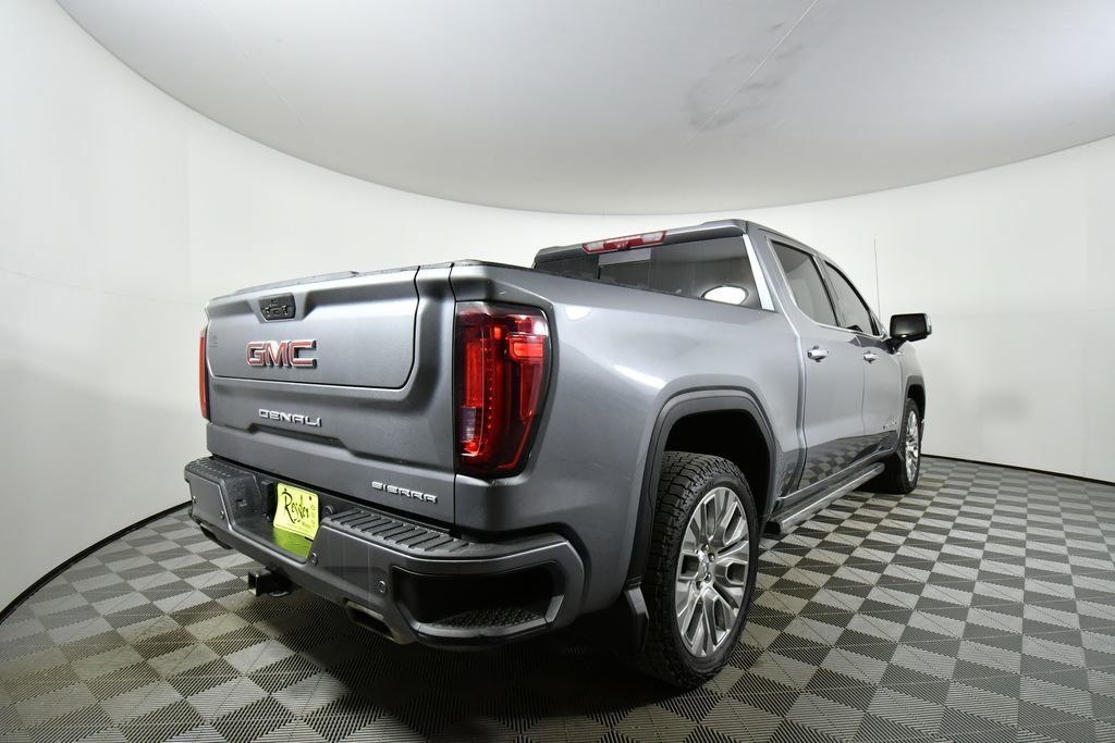 Used 2022 GMC Sierra 1500 Denali w/ Denali Reserve Package AWD/4WD image 11
