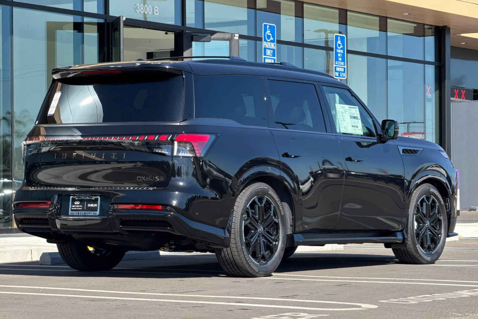 New 2026 INFINITI QX80 4WD w/ Sport Exterior Package image 5