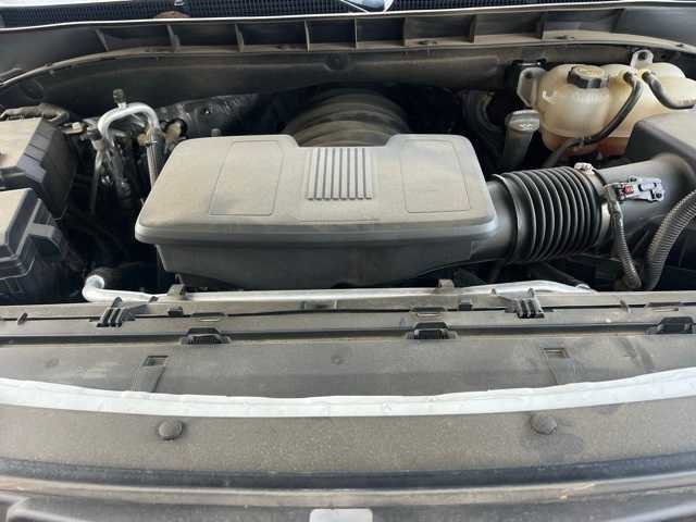 Used 2021 GMC Yukon AT4 w/ AT4 Premium Package image 9