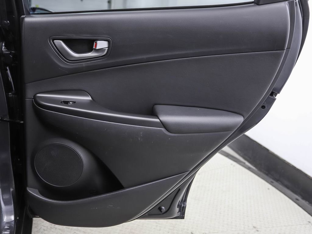 Used 2021 Hyundai Kona Ultimate AWD/4WD image 25