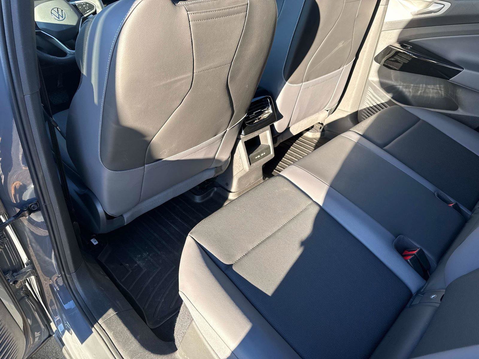 Certified 2023 Volkswagen ID.4 Pro S image 14