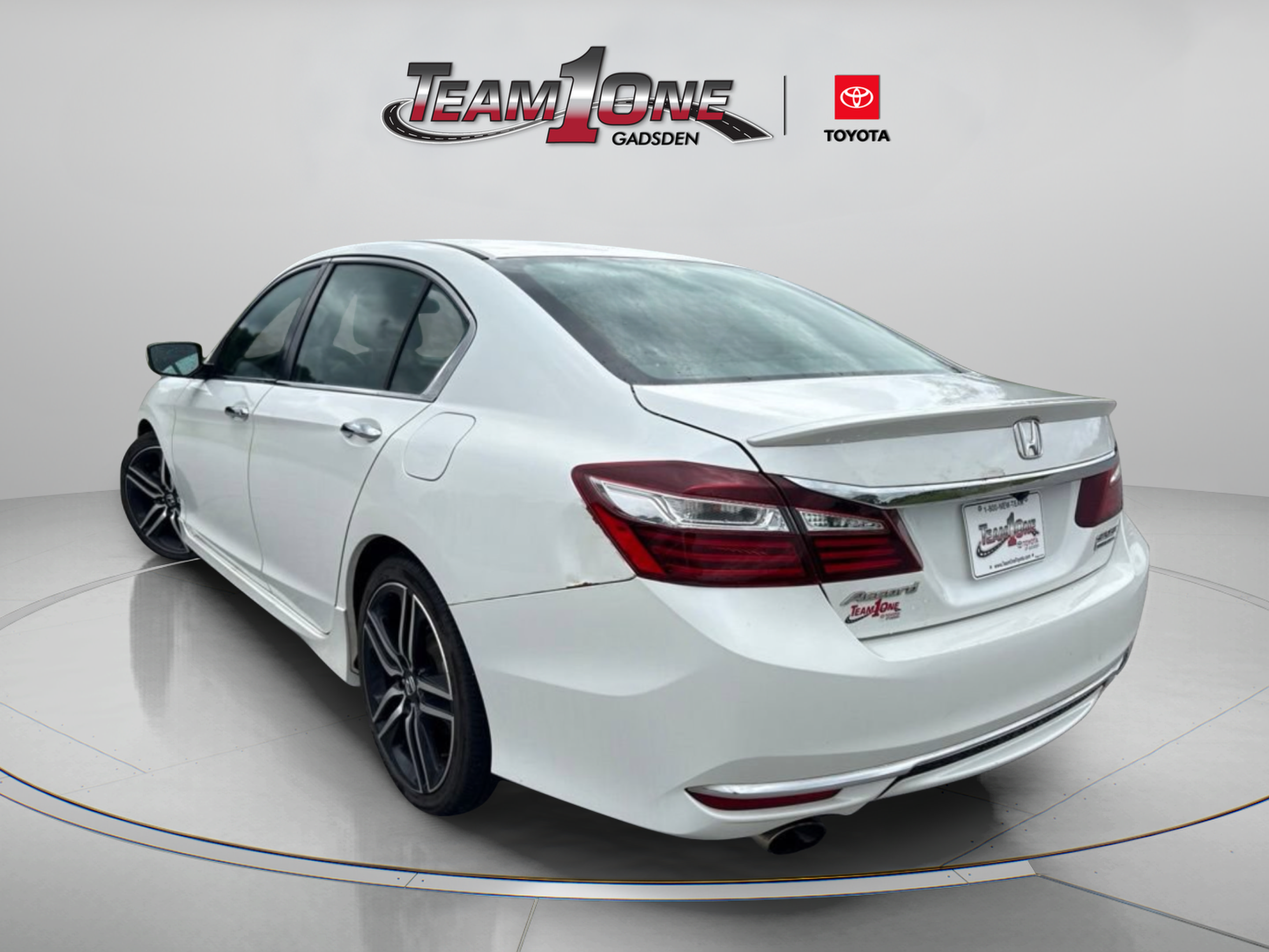 Used 2017 Honda Accord Sport Special Edition image 5