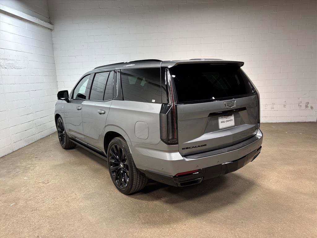Used 2025 Cadillac Escalade Sport Platinum w/ LPO, ONYX Package image 9