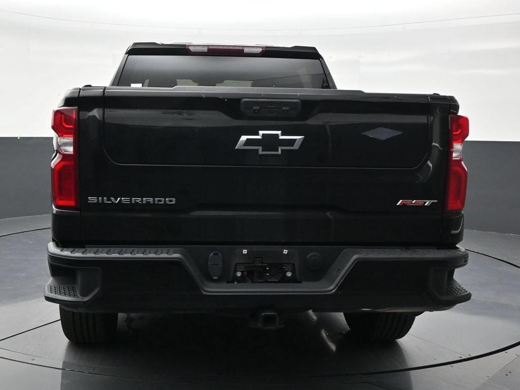 Used 2023 Chevrolet Silverado 1500 RST RWD image 4