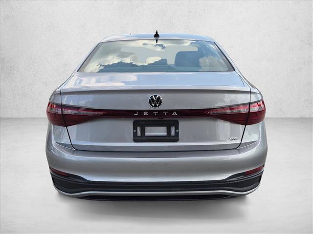 Used 2025 Volkswagen Jetta SE FWD image 7