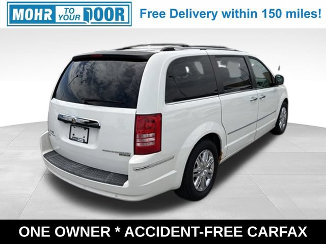 Used 2010 Chrysler Town & Country Limited w/ Entertainment Group #3 FWD image 6
